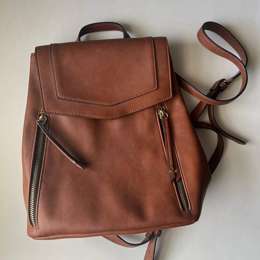 Express Brown Leather Backpack with Adjustable Straps